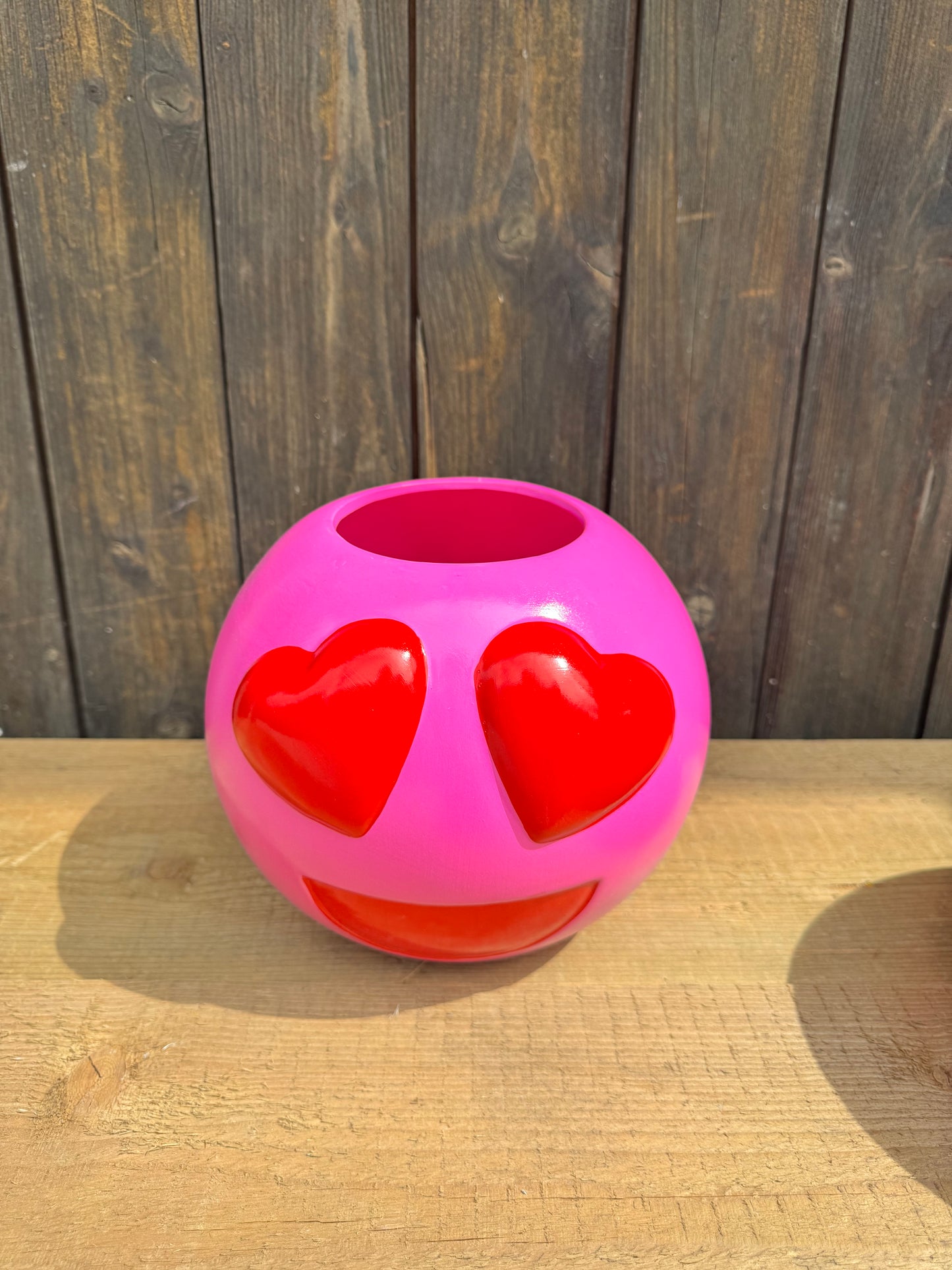😍Emoji-Vase Love Eyes😍