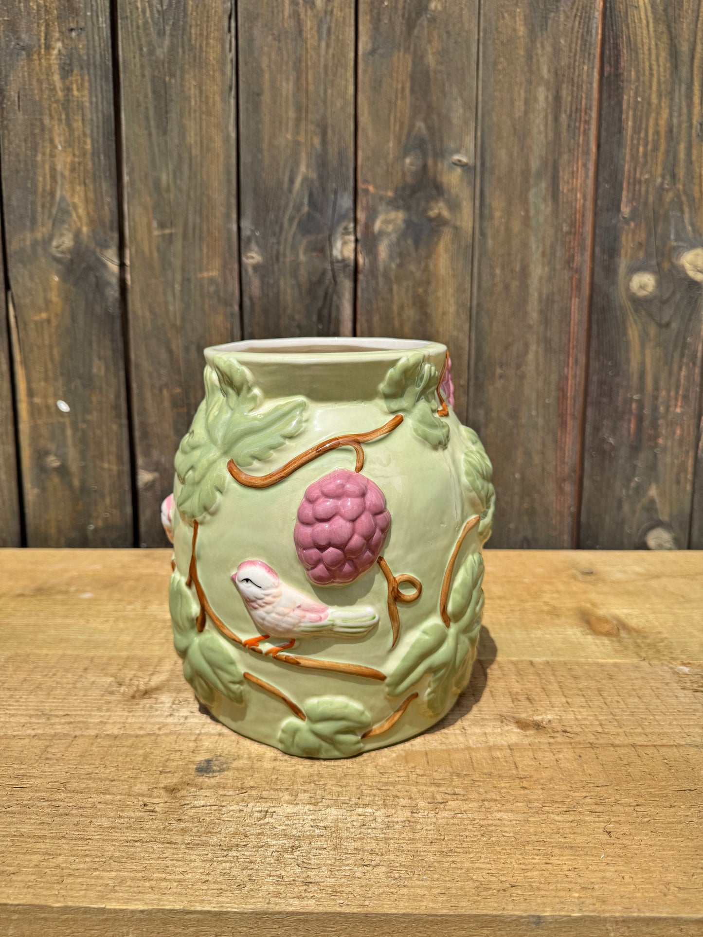 🐦 Keramikvase Beerenzauber – Handmade-Charme mit Vogelgesang