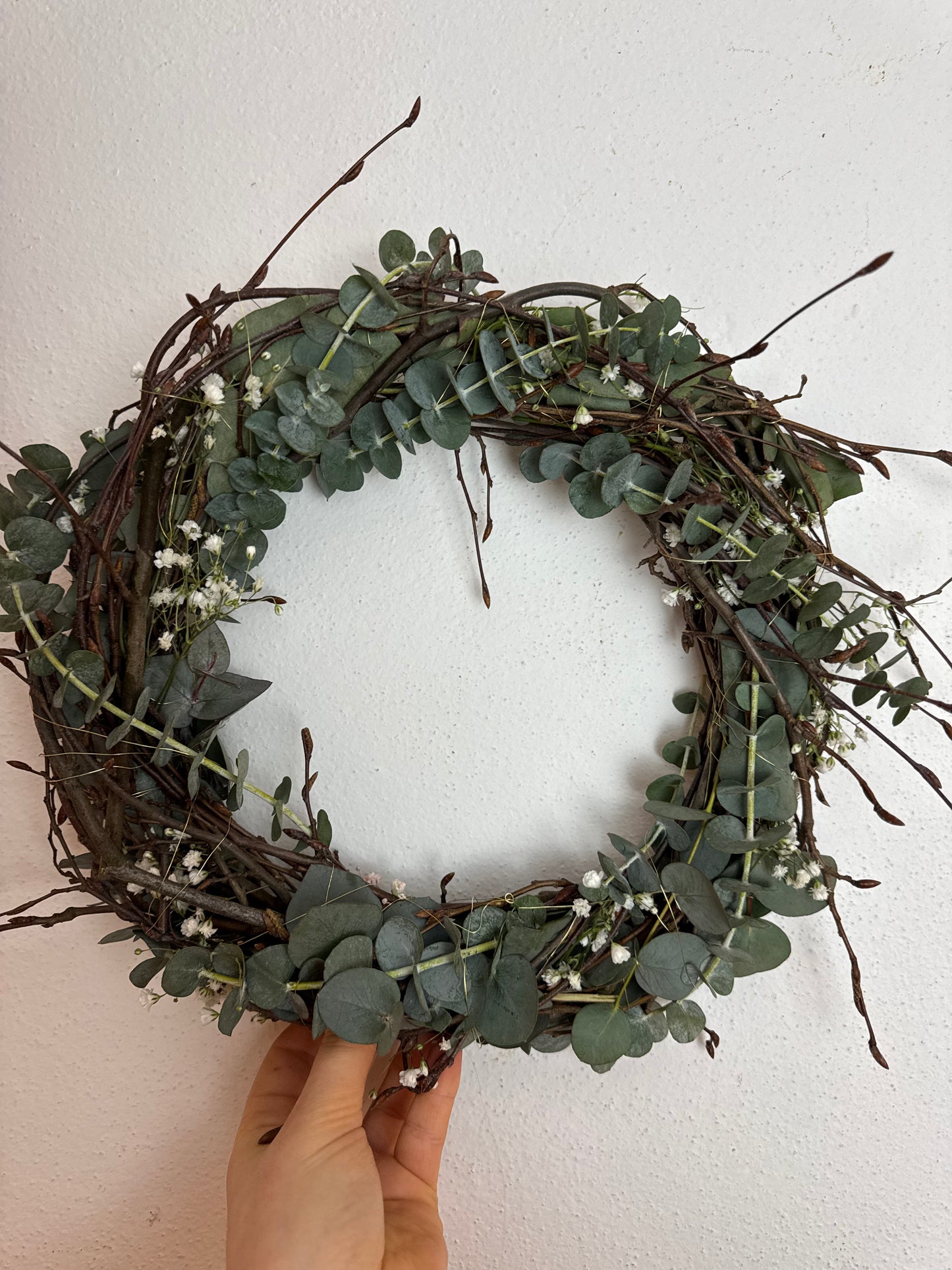 Frühlingskranz Eukalyptusgold – Ø 32 cm