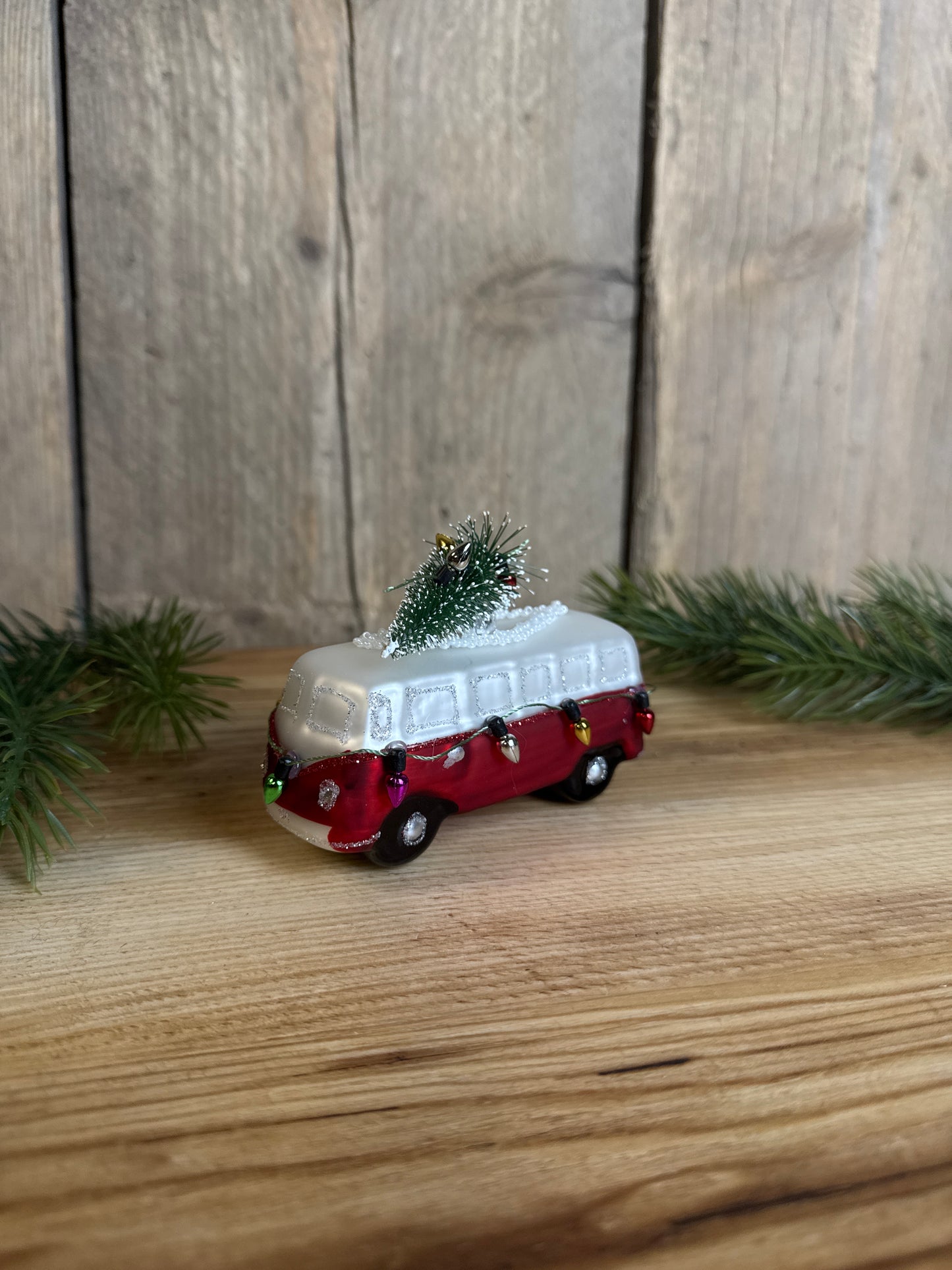 Bully mit Tanne Glasbaumanhänger