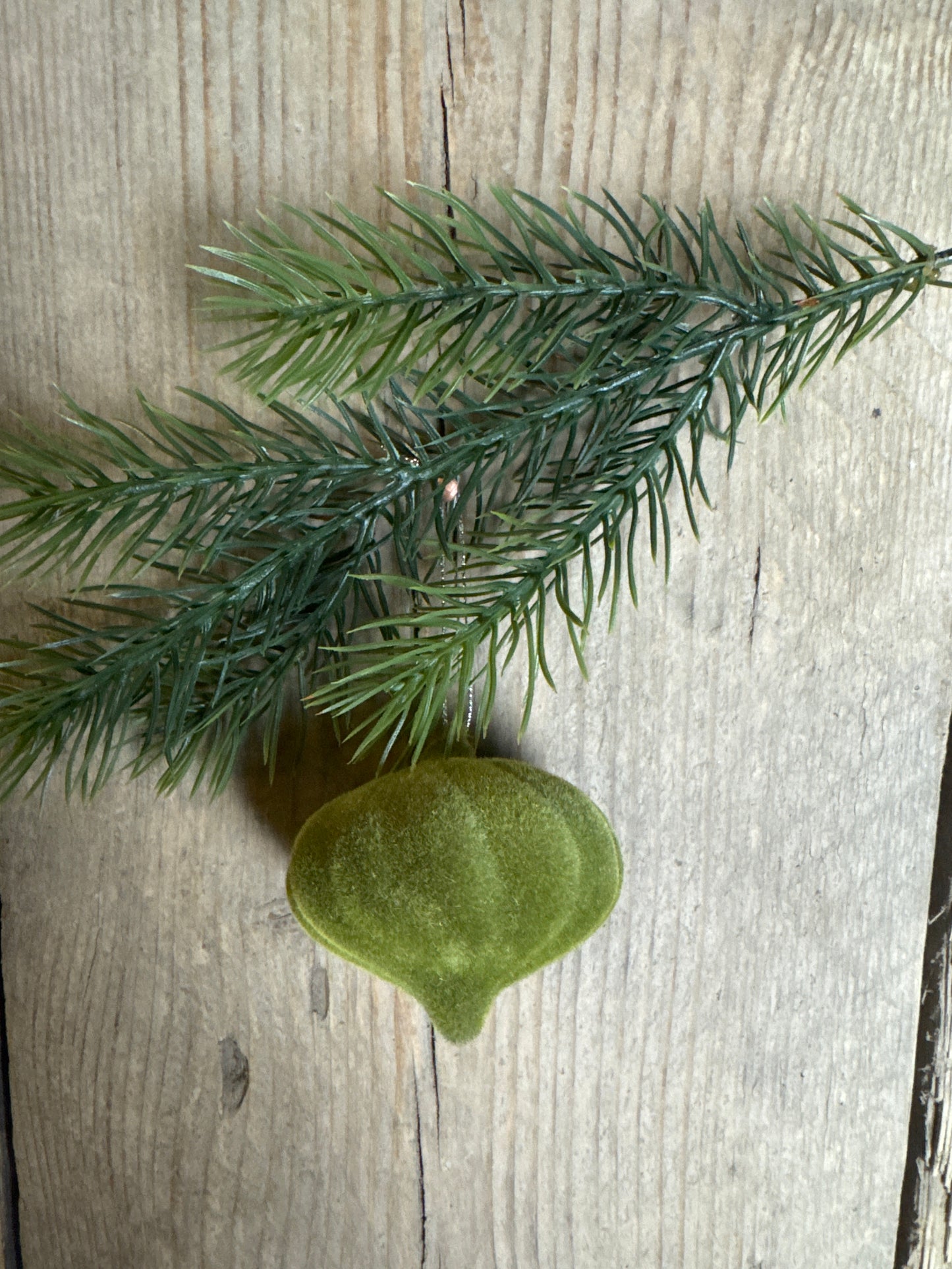 VELOUR Weihnachtskugel