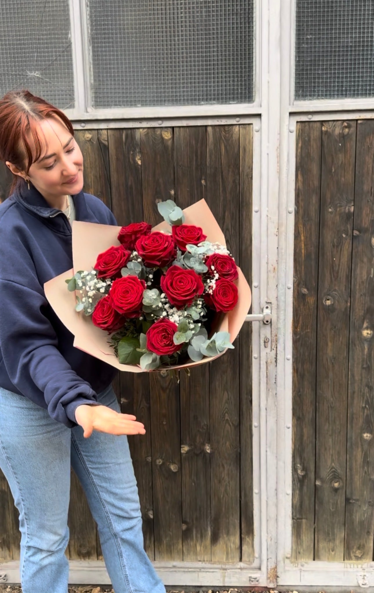 Klassischer Rosenstrauß „Amore“