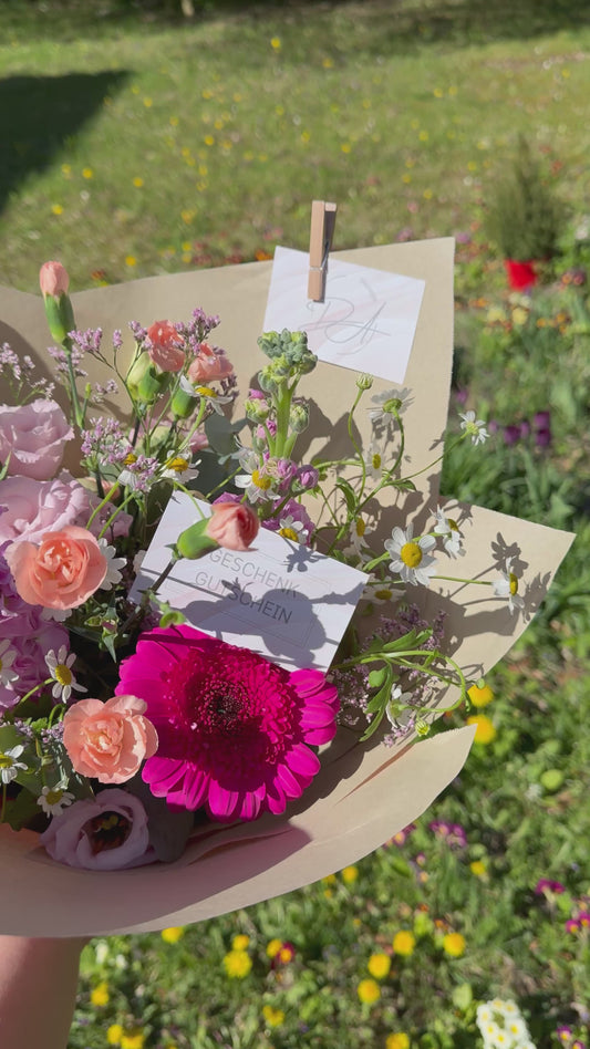 Strauß 💐 + Massage 💆‍♀️